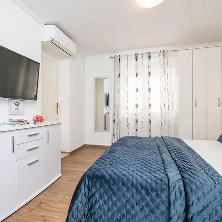 Guest house Apartments And Room Lora Dubrovnik